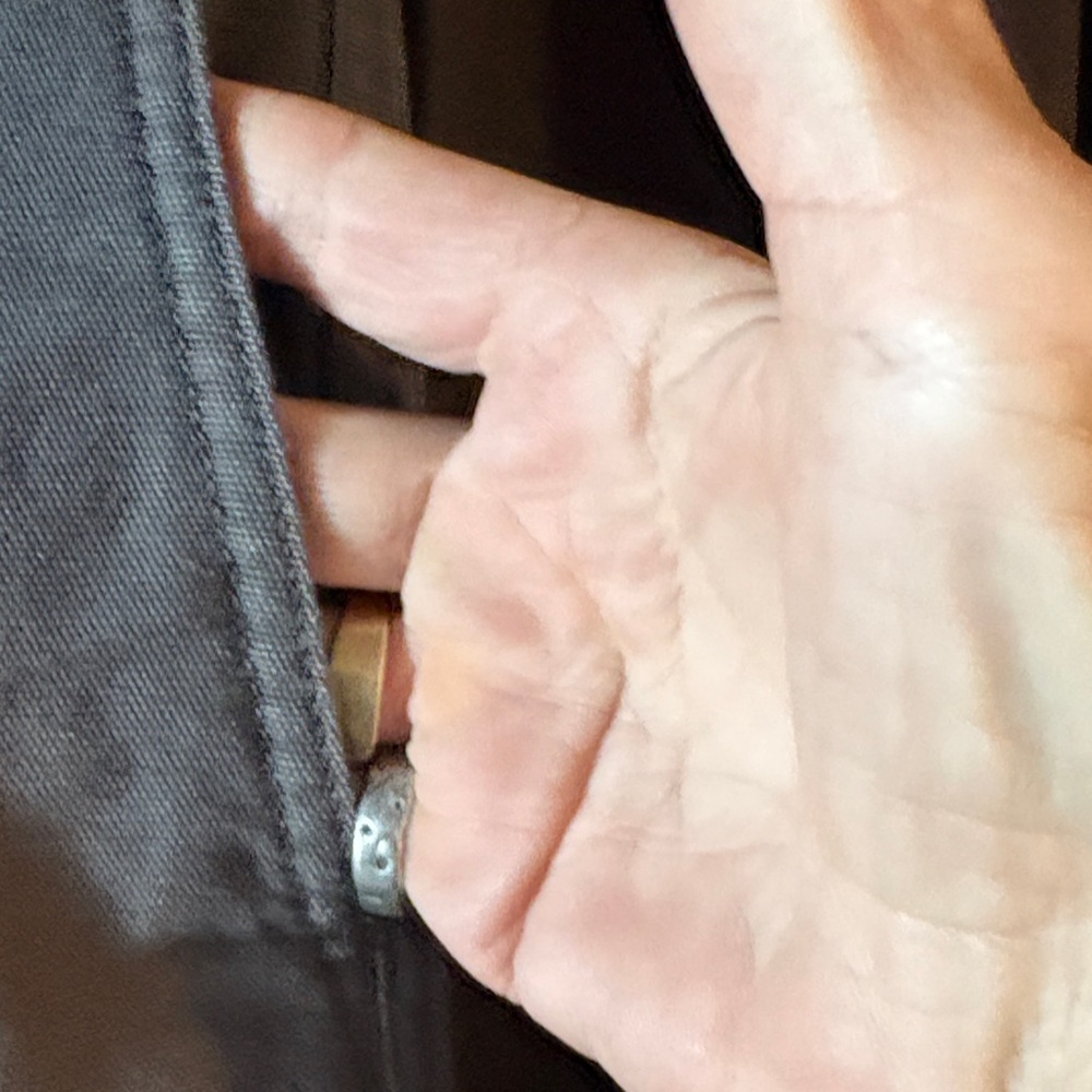 Patagonia Men's Gray Chinos - Picture 5 of 13